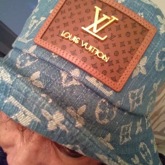 Louis Vuitton bucket hat - Picture 3 of 3